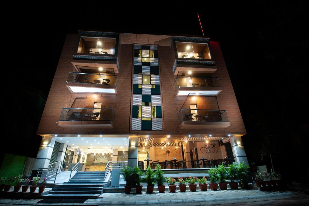 Abm Boutique Hotel By Purple Cloud Dod Jala Exteriér fotografie